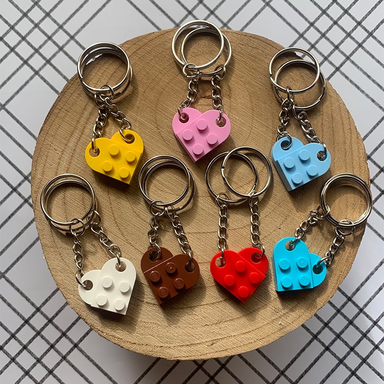 🔥2025 Hot Sale 49% OFF - Brick Heart Keychain Set