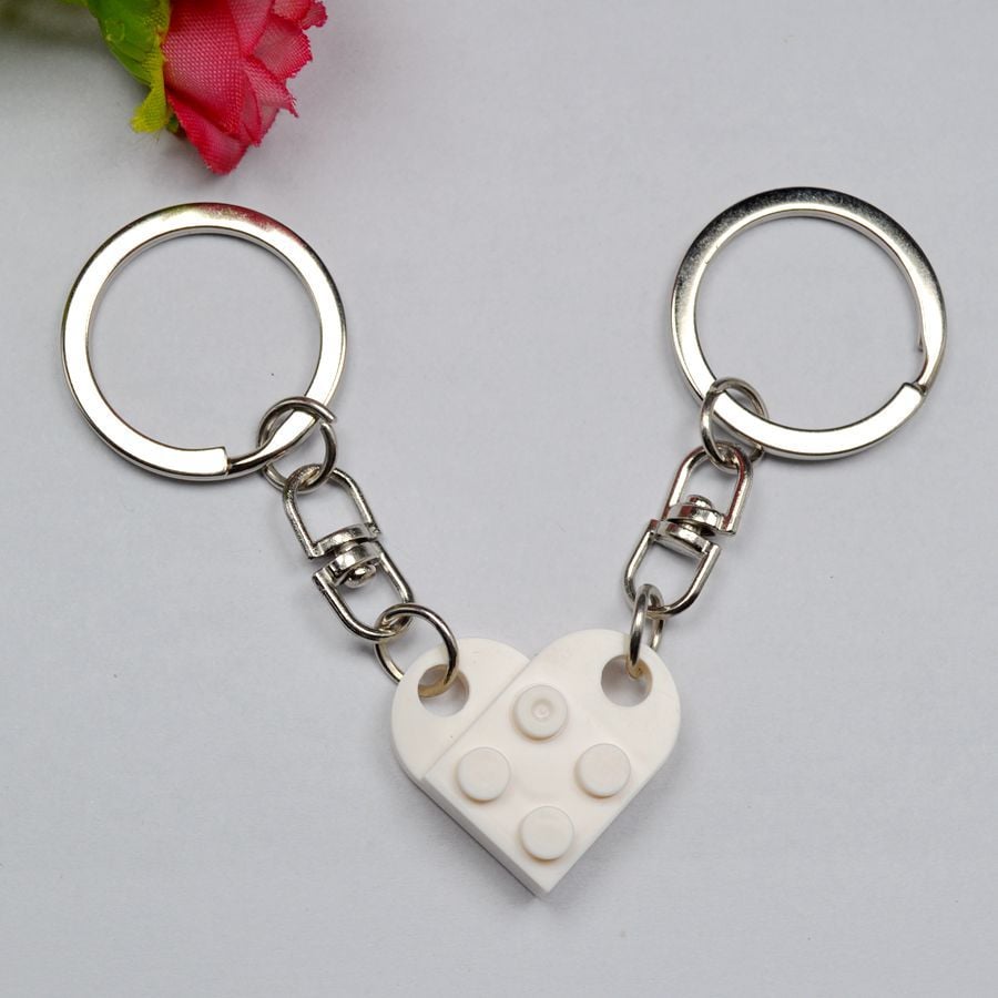 🔥2025 Hot Sale 49% OFF - Brick Heart Keychain Set