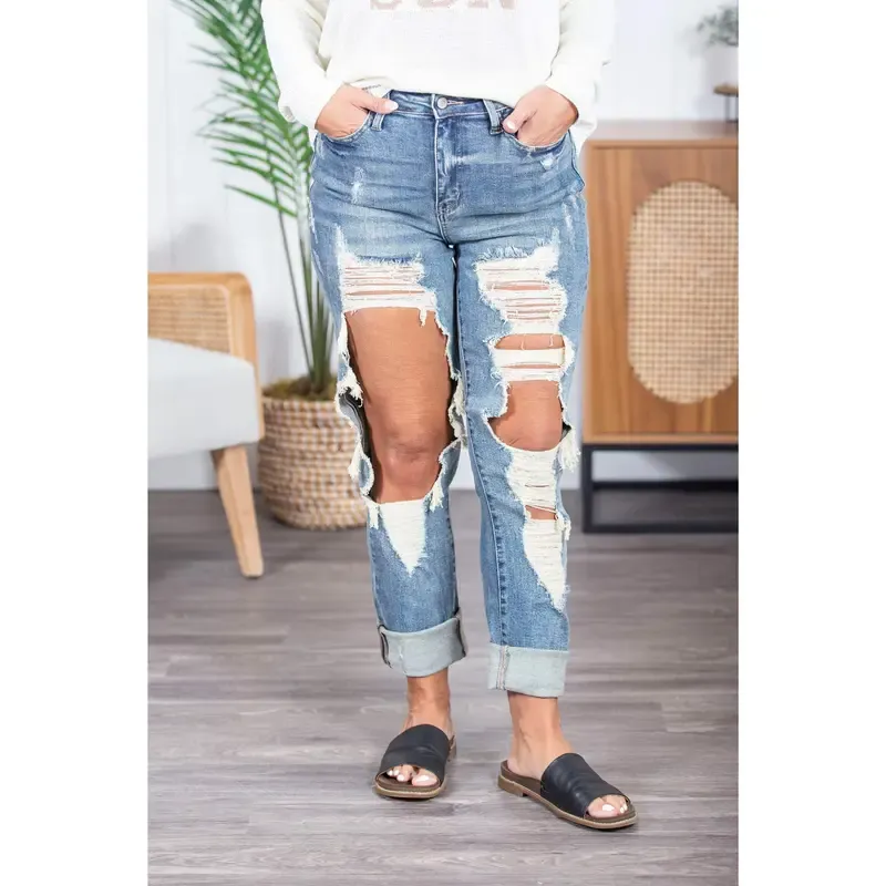 Distressed Frayed Trim Straight Leg Jeans(2 Free Shipping)