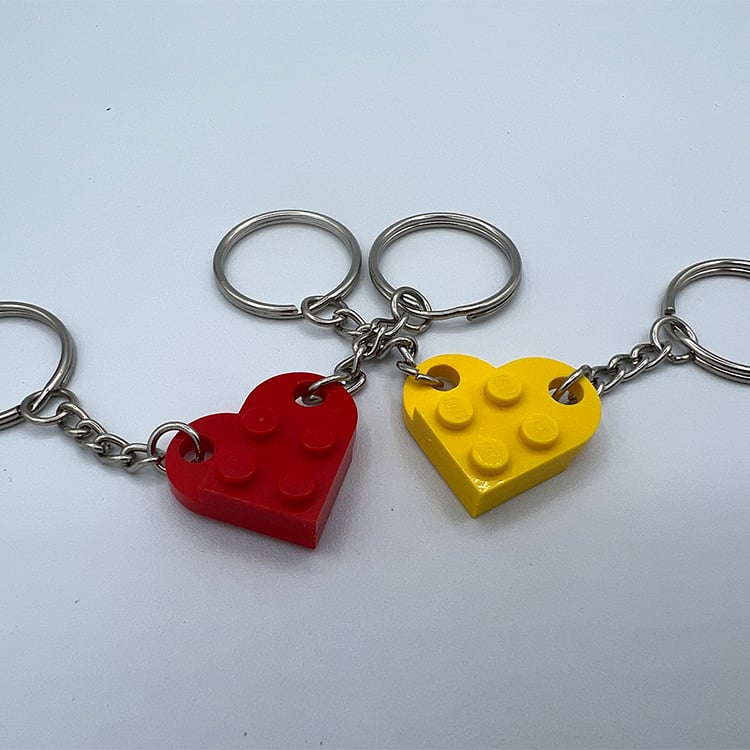 🔥2025 Hot Sale 49% OFF - Brick Heart Keychain Set