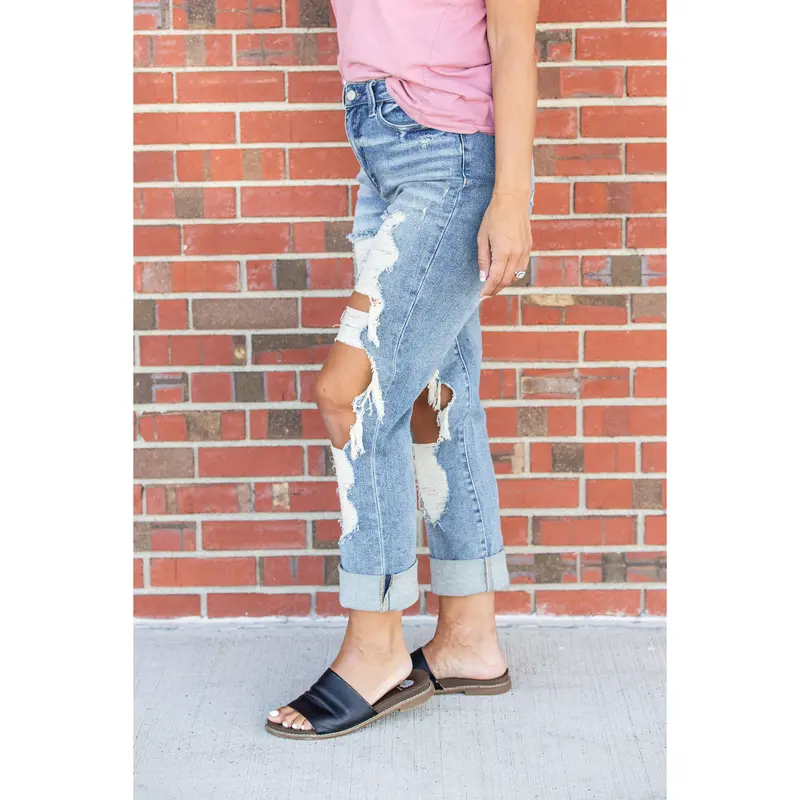 Distressed Frayed Trim Straight Leg Jeans(2 Free Shipping)