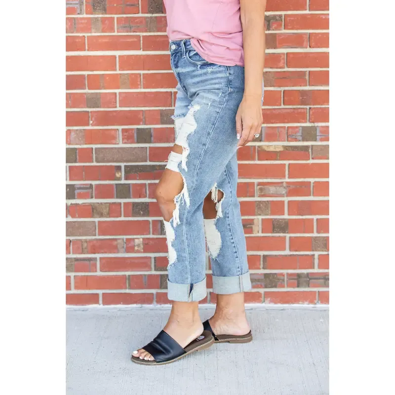 Distressed Frayed Trim Straight Leg Jeans(2 Free Shipping)
