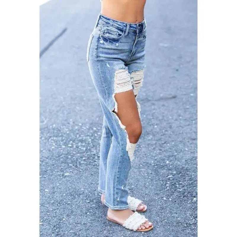 Distressed Frayed Trim Straight Leg Jeans(2 Free Shipping)