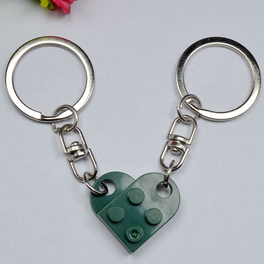 🔥2025 Hot Sale 49% OFF - Brick Heart Keychain Set