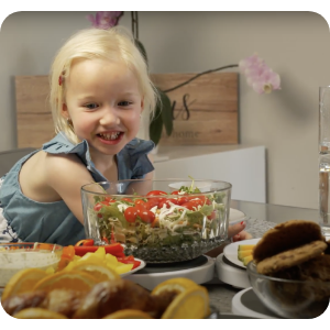 Easily Reach Everything  On The Table