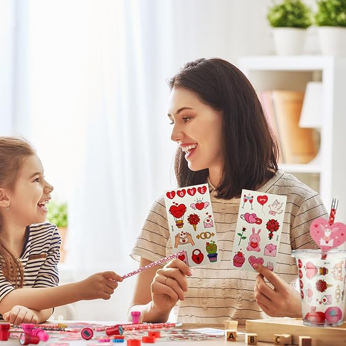 🔥Valentine's Day deals 49% OFF - Valentines Day Gifts for Kids - 24 Pack Giant Lollipop-Shaped Stationery Set