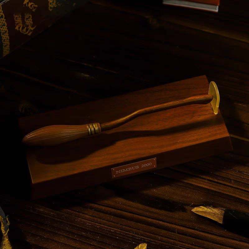 🔥2025 New Year Sale 49% OFF - Fliegender Nimbus 2000 Magical Flying Pen