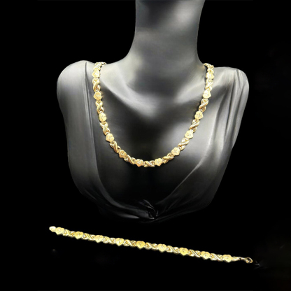Heart XOXO Chain GOld Plated Classic Necklace And Bracelet