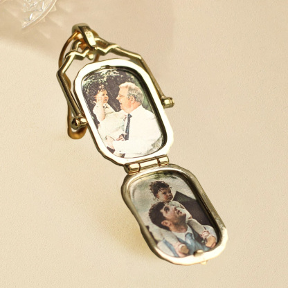 Gold Plated Antique Locket Necklace with Photos Inside