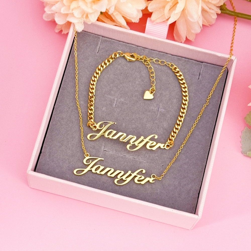 Nameplate Pendant Personalized Custom Necklace and Bracelet Set