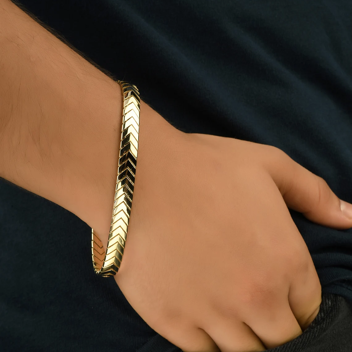Stainless Steel Arrow Head Snakeback Men Bracelet