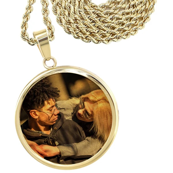 Gold Plated Personalized Round Photo Pendant Necklace