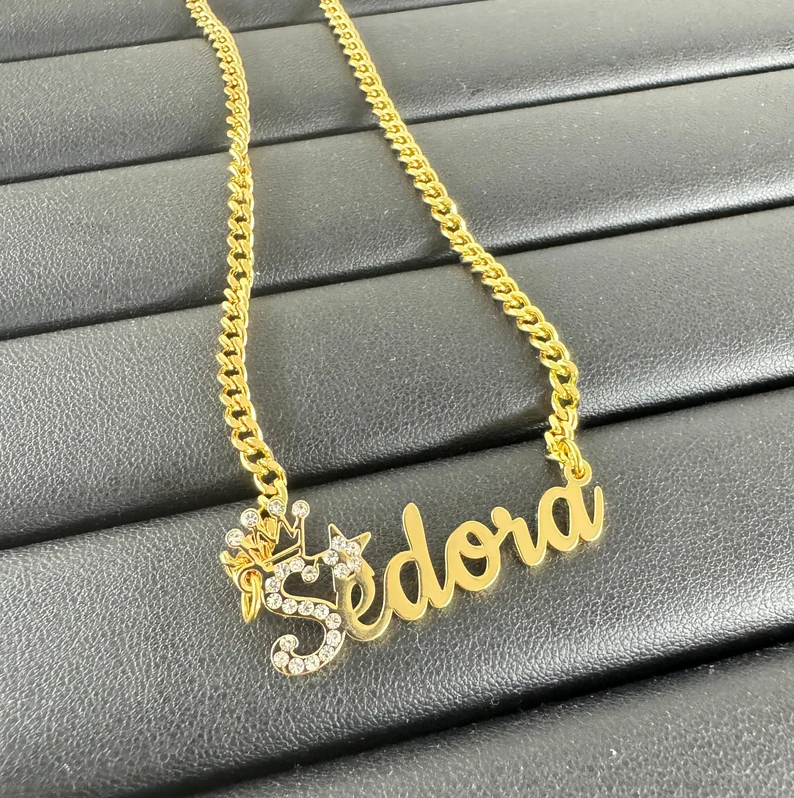 Bling Zircon Personalized Name Necklace with Crown