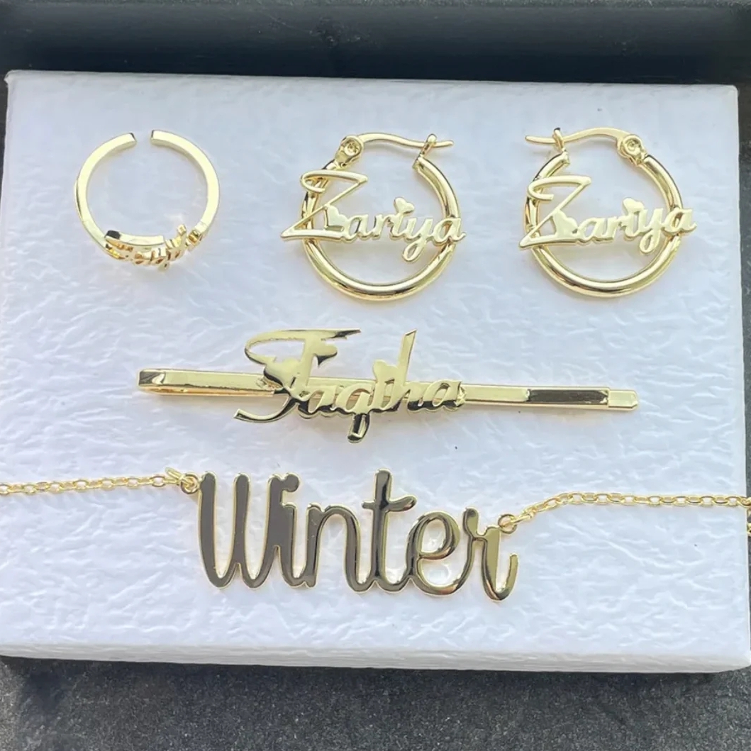 4 Pcs Jewelry Set Personalized Gold Plated Name Necklace Earrings Ring Hair Clip Pin