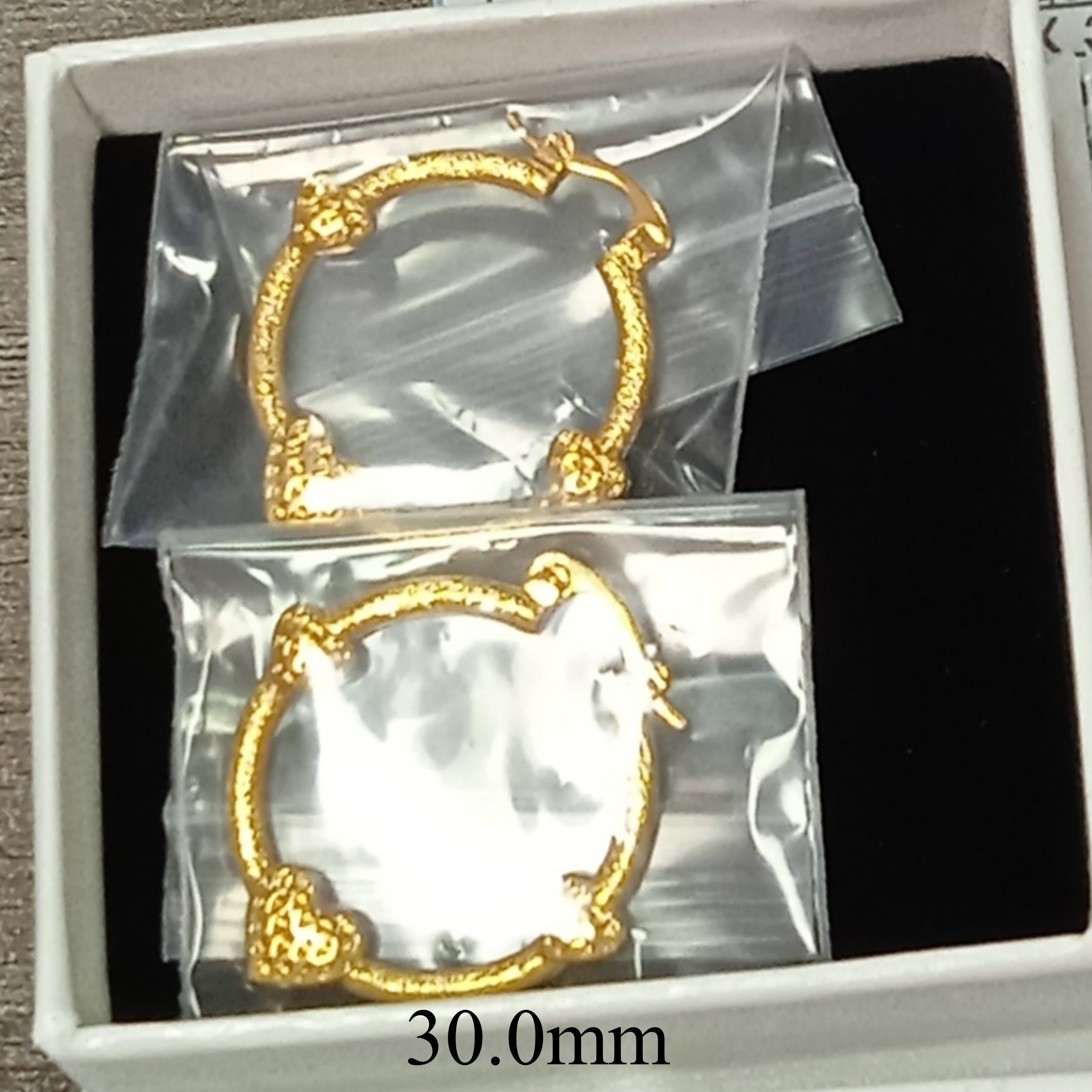 Round Heart Simple Classic Plain Beautiful Circle Hoop Earrings 