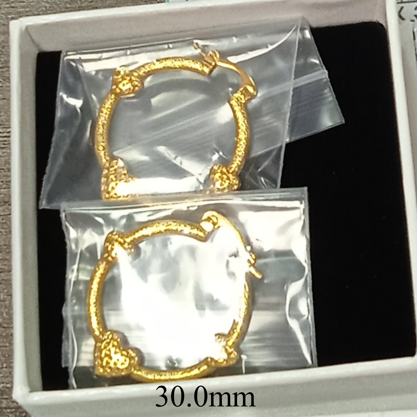 Round Heart Simple Classic Plain Beautiful Circle Hoop Earrings 