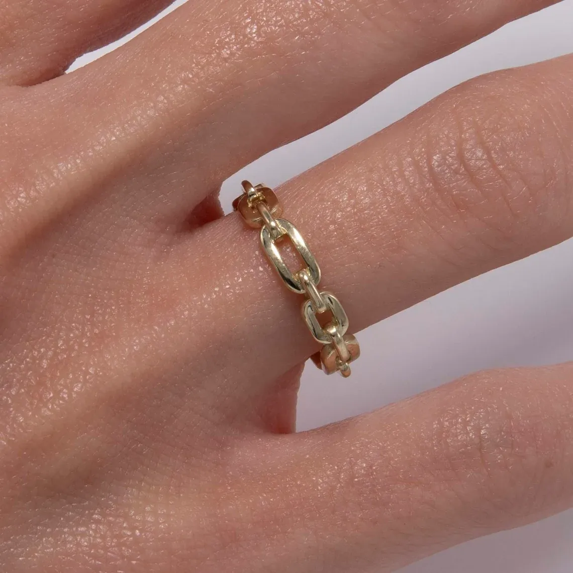 Shiny Chain Link Ring