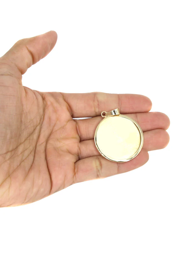 Gold Plated Personalized Round Photo Pendant Necklace