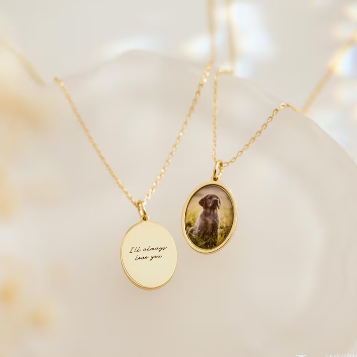 Personalized Gold Plated Oval Engravable Photo Pendant Necklace