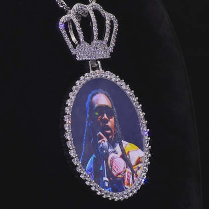 Round Picture Pendant Twist Chain Custom Photo Necklace