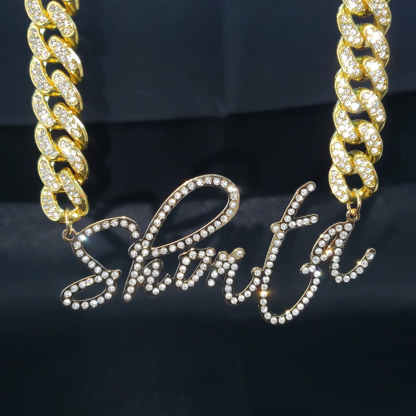 Personalized Letters Nameplate Cuban Chain Diamond Name Nacklace