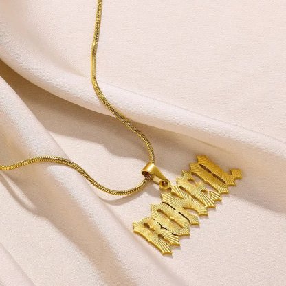 Personalized Removable Light Beam Nameplate Pendant Necklace 