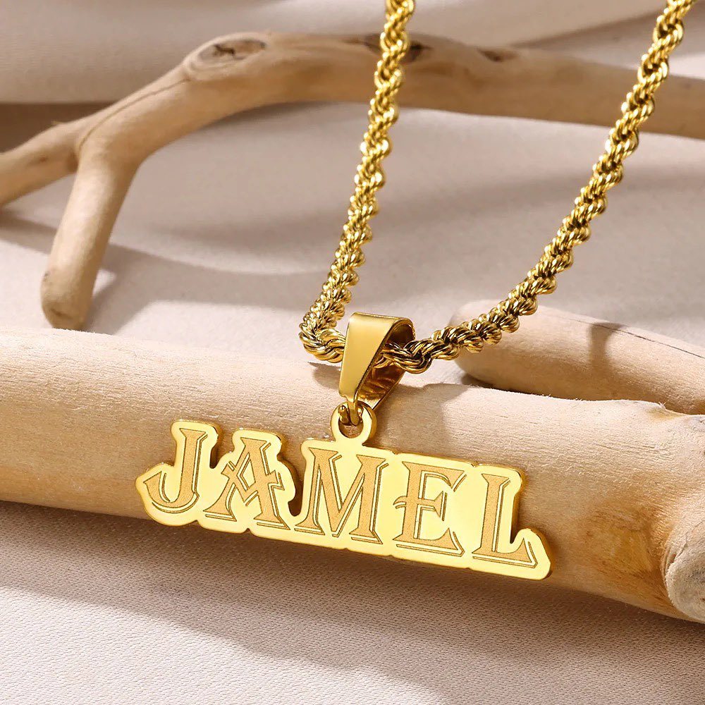 Personalized Twist Chain Detachable Nameplate Pendant Necklace