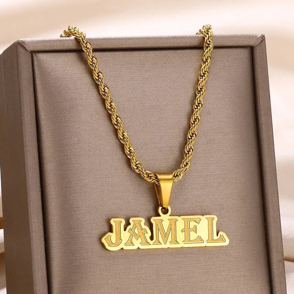Personalized Twist Chain Detachable Nameplate Pendant Necklace