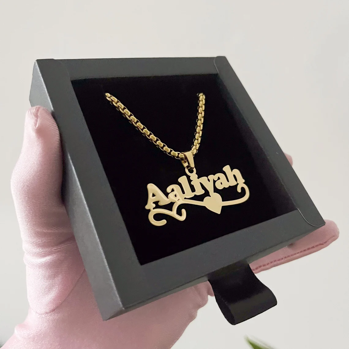 Heart Nameplate Pendant Thick Box Chain Personalized Name Necklace