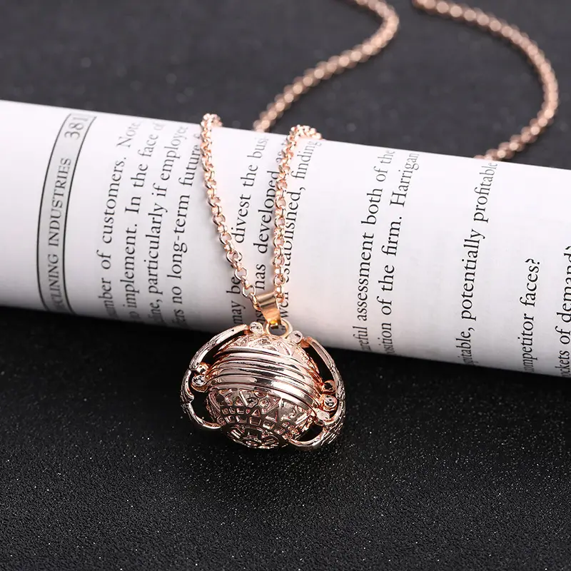 Personalized Multilayer Openable Photo Box Pendant Photo Necklace