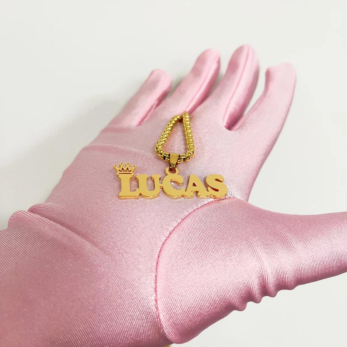 Box Chain Crown Nameplate Pendant Custom Name Necklace