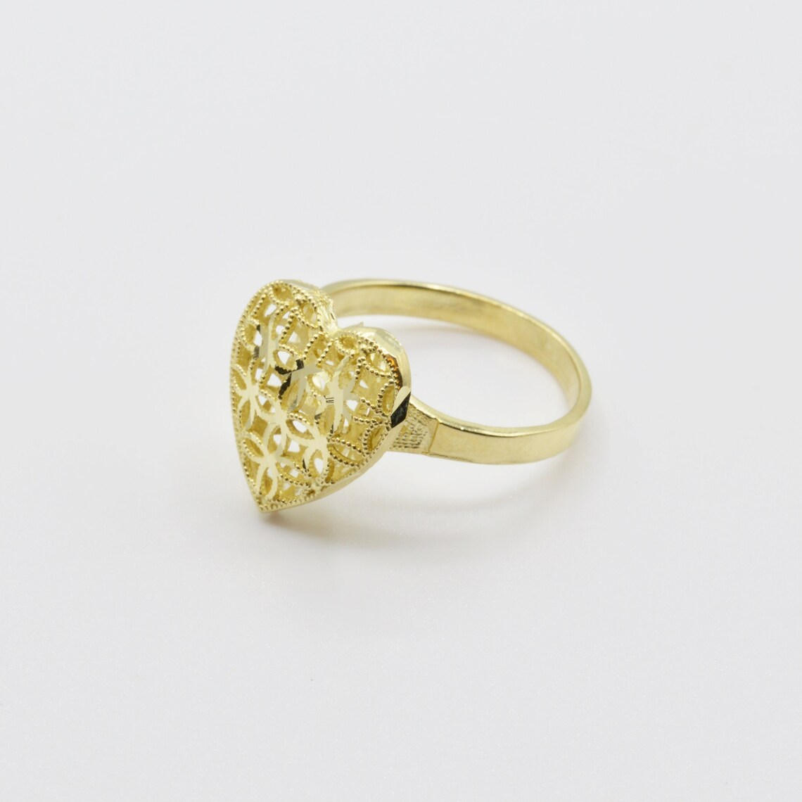 Gold Heart Mesh Love Vintage Ring
