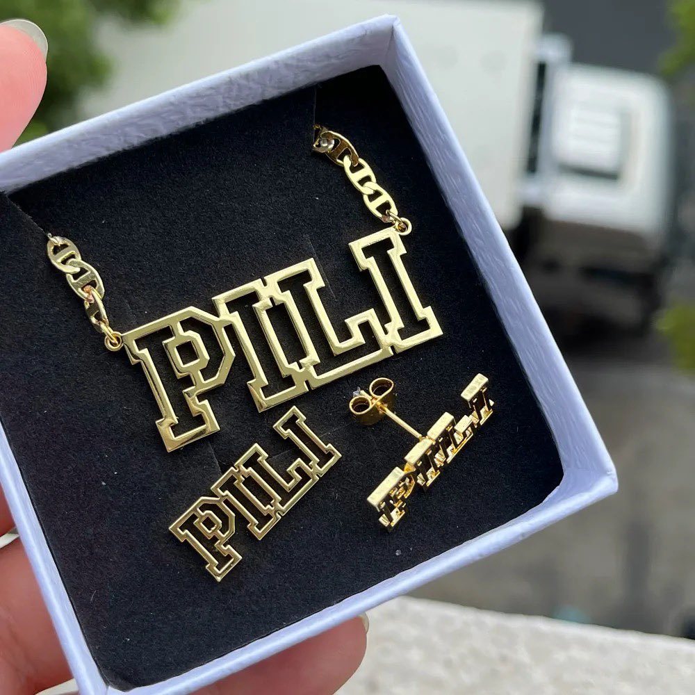 Mariner Chain Custom Hollow Nameplate Pendant Necklace & Stud Earrings