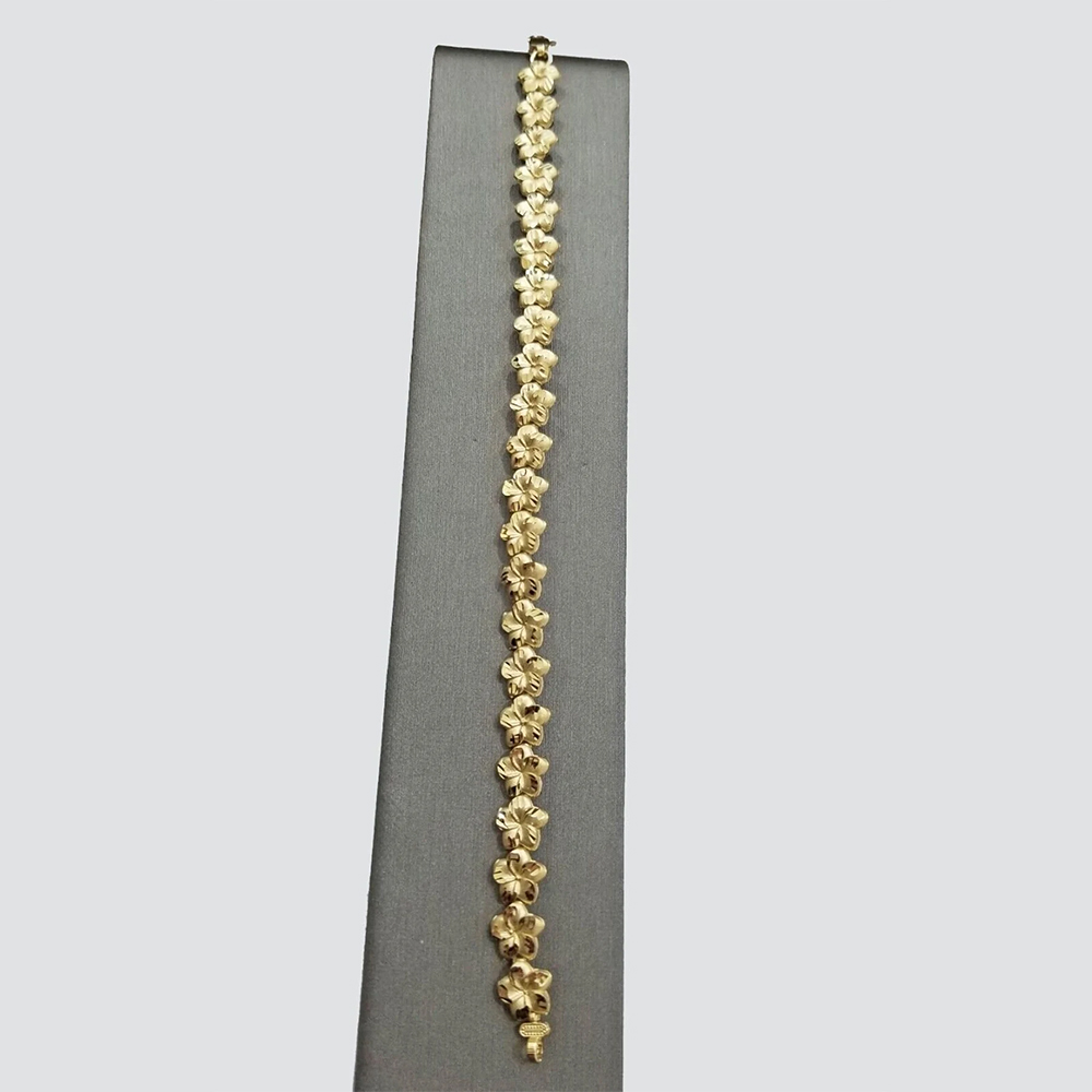 Gold Plated Nugget Flower Shaped Pendant Bracelet
