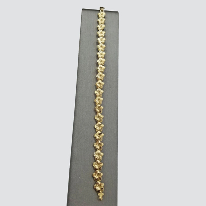 Gold Plated Nugget Flower Shaped Pendant Bracelet