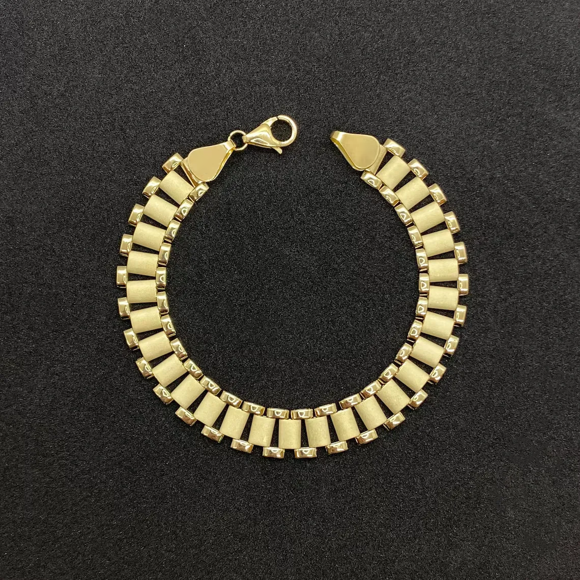 Presidential Style Link Chain Gold Plated Bracelet