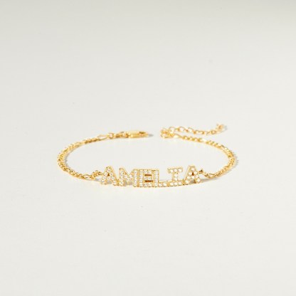 Dainty Zircon Nameplated Gold Plated Figaro Chain Personalized Custom Name Bracelet