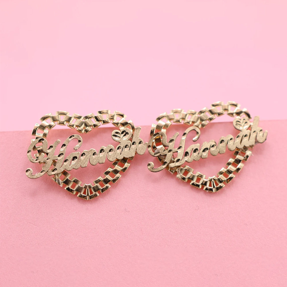 [Copy]Acrylic Nameplate With Heart Shaped Personalized Name Earrings 