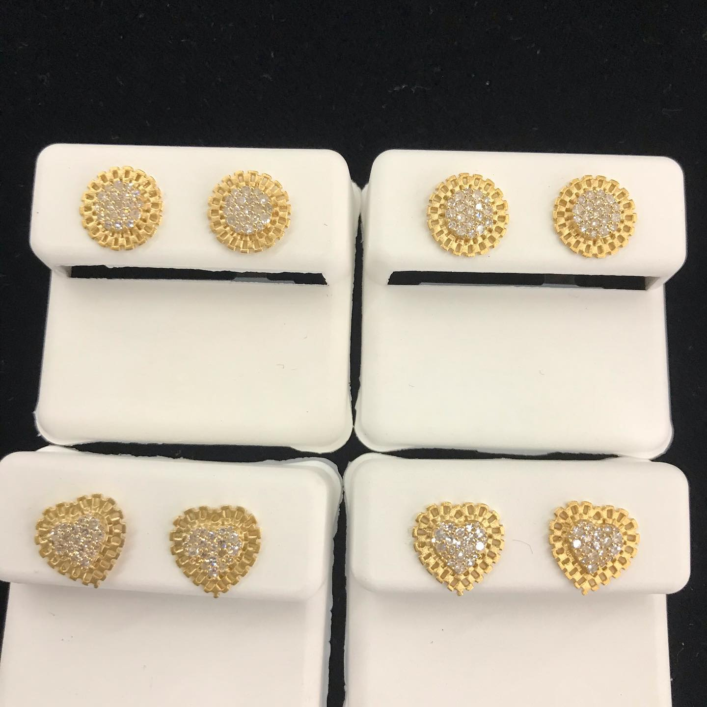 Rolex Stlyle Diamond Heart Shaped Round Framed Stud Earrings Push Back