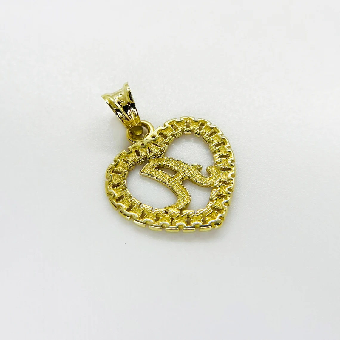 Rolex Style Letter Heart Nameplated Pendant Personalized Custom Initial Necklace