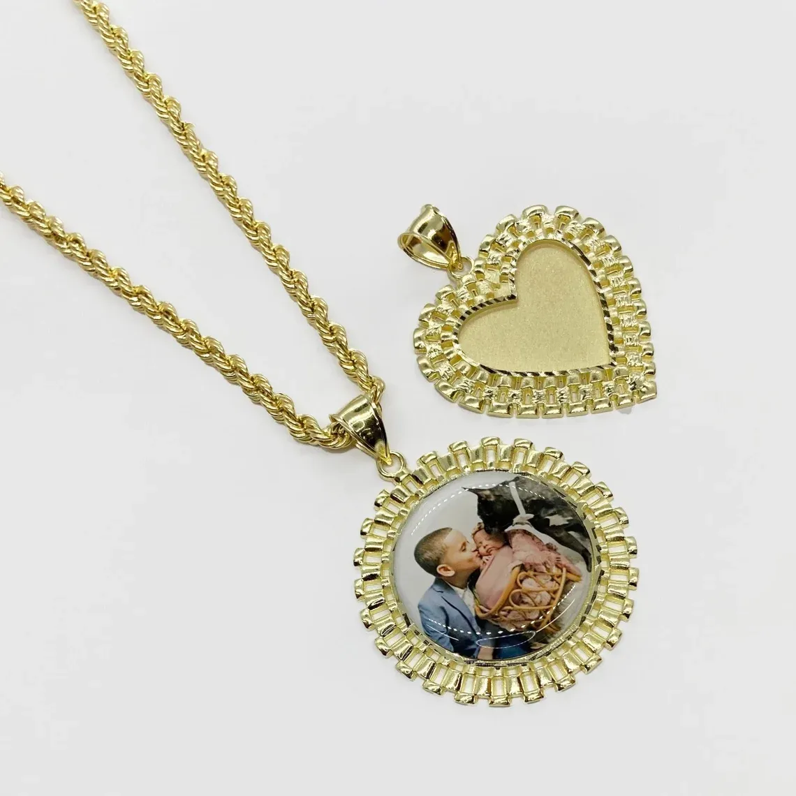 Rolex Style Round Circle Heart Charm Pendant Custom Photo Necklace