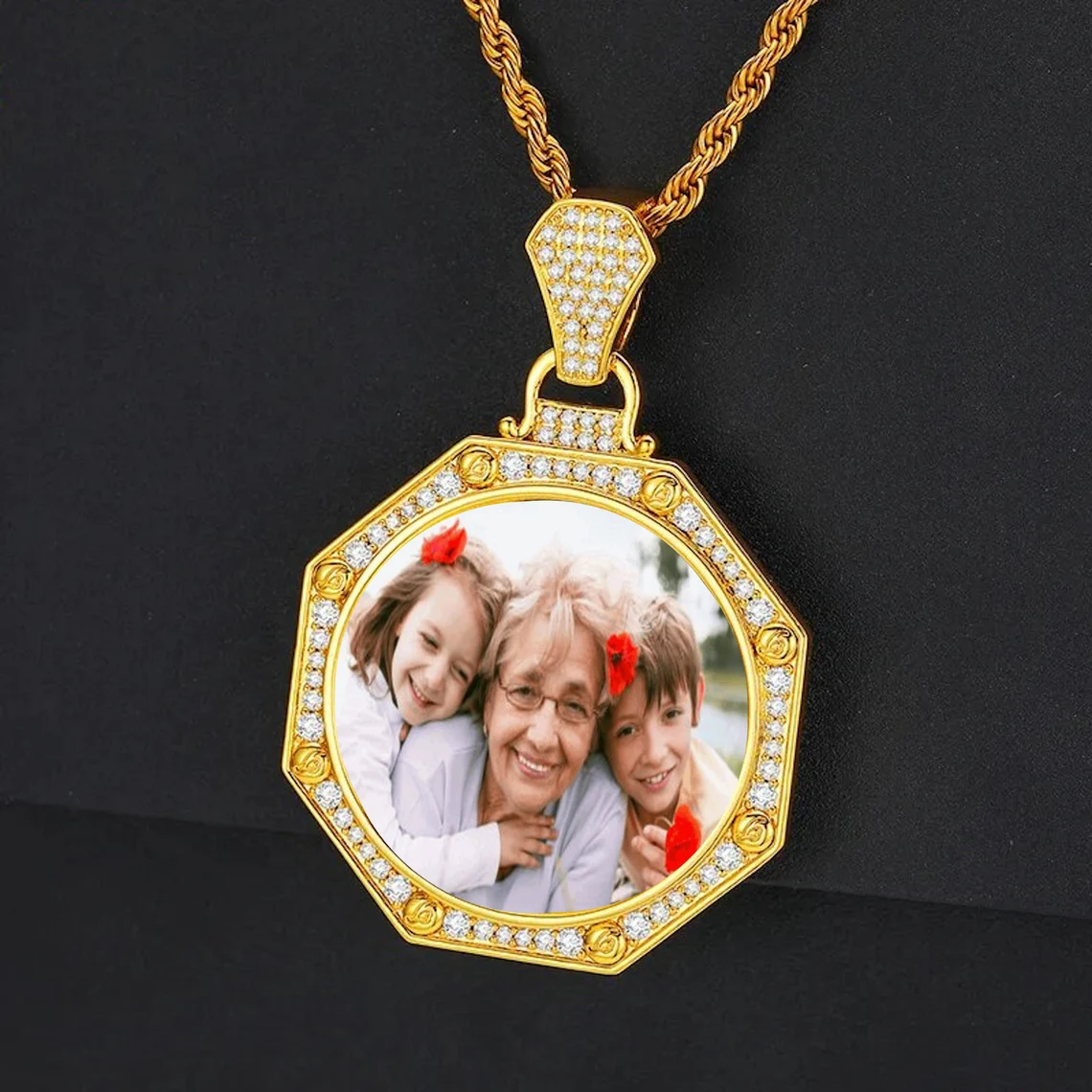 Hip Hop Iced Out Cubic Zircon Octagonal Pendant Personalized Custom Photo Necklace 