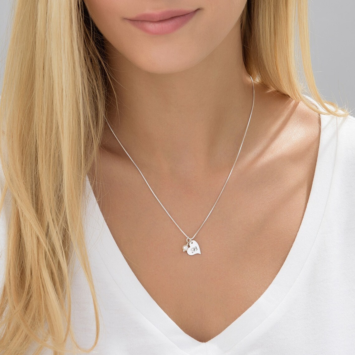 Personalized Heart Initial Pearl Necklace Custom Gold Plated Initial Necklace