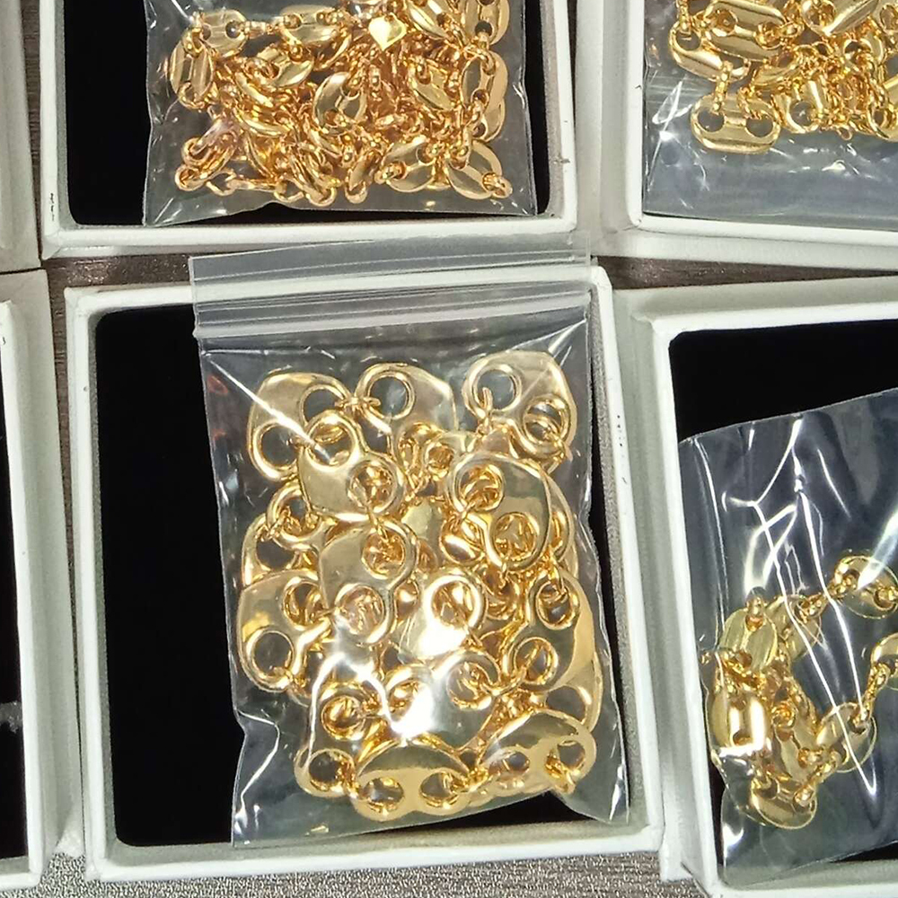 Puffed Heart Mariner Link Chain Necklace