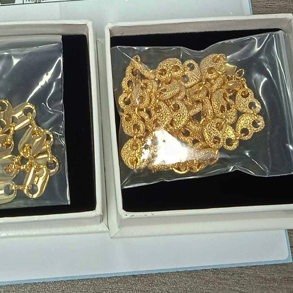Nugget Puffed Heart Mariner Link Chain Heart Necklace