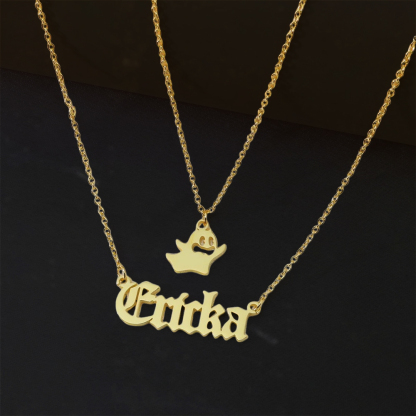 Personalized Layer Chain Name Necklace with Ghost Pendent