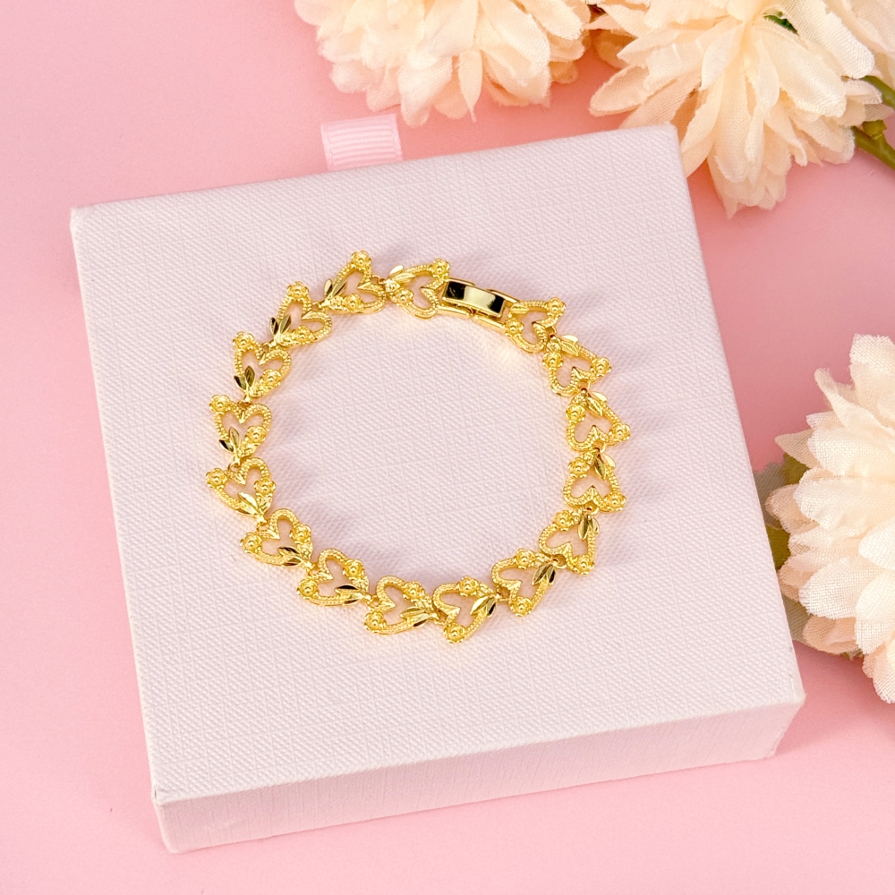 Vintage Style Hollow Hearts & Roses Bracelet Gold Plated Bracelet