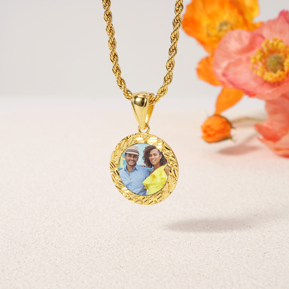 Nugget Style Circle With Picture Inside Pendant Personalized Custom Photo Necklace