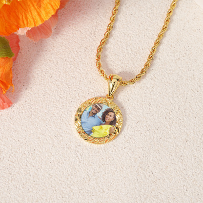 Nugget Style Circle With Picture Inside Pendant Personalized Custom Photo Necklace