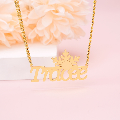 Cuban Chain Custom Name Necklace Featuring Snowflake Nameplate Pendant